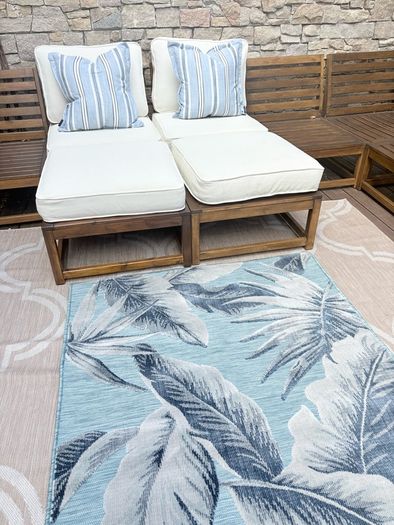 New 115cm x 170cm raised pile leaf tropical outdoor/indoor rug in distressed blue, grey and navy