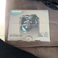 fujifilm S4300