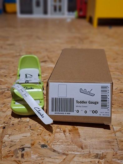 Toddler Shoe Gauge