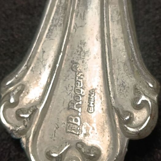 F.B. Rogers American Chippendale silver-plated cutlery set
