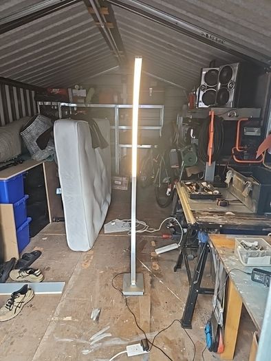 floor lamp
