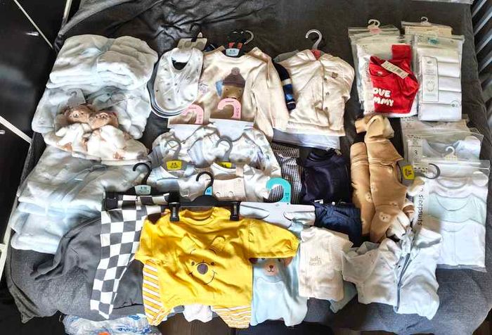 bundle of baby clothes (NEW UNUSED)