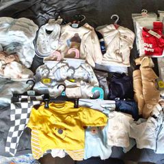 bundle of baby clothes (NEW UNUSED)