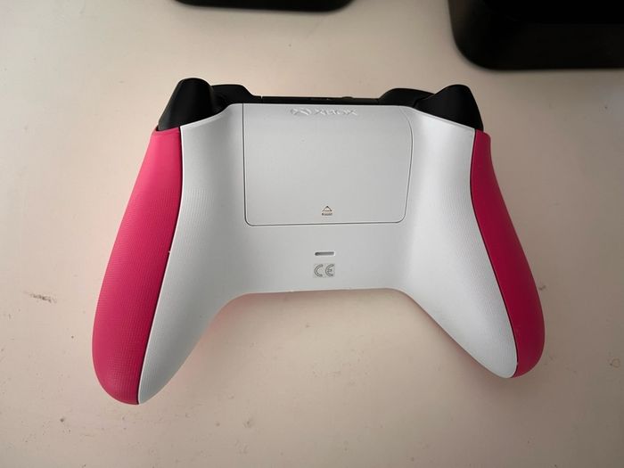 Xbox Series Pink Controller