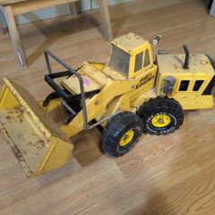 Vintage 1960s/70s Mighty Tonka Loader #3920 - Yellow Steel Bucket