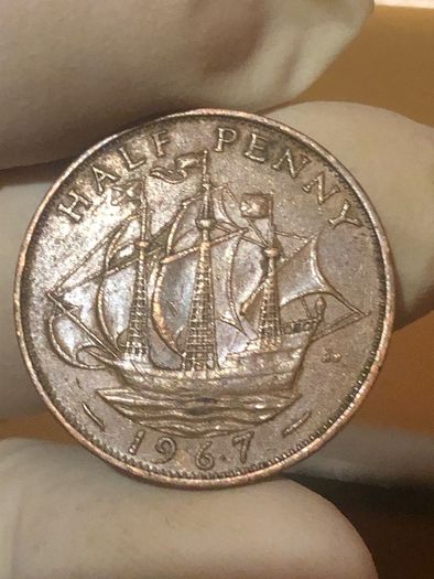 Elizabeth Halfpenny  x28 Pictures of each coin