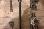 Dyson V8 New Model
