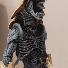 Neca Alien