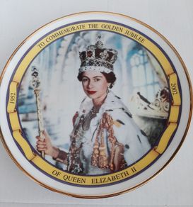new in unopened box queen Jubilee plate