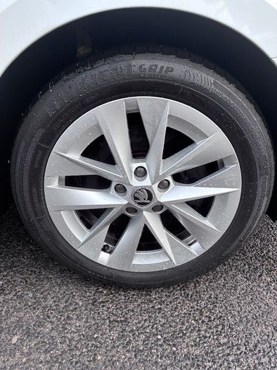 Original 17inch Skoda Alloys