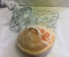 Antique crystal vanity powder holder and powder puff