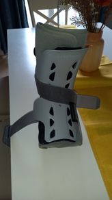 Orthopedic  boot  AIRCAST  Aircast AirSelect