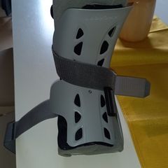 Orthopedic  boot  AIRCAST  Aircast AirSelect