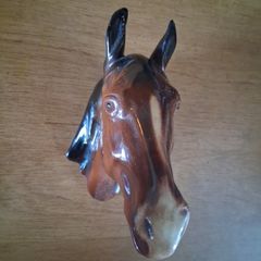 porcelain wall hanger horse head
