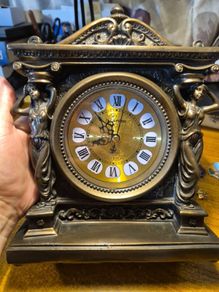 Art Deco De Caprio Mantel Clock