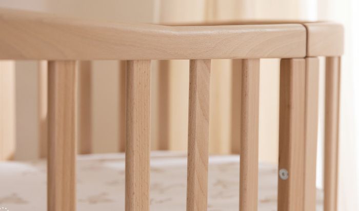 Mon Lit Cabane 7 in 1 Oval Evolving Cot, Natural Like New