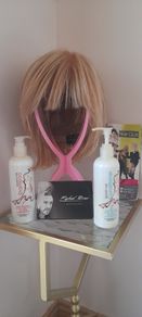 Ladies wig