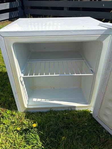Counter Freezer