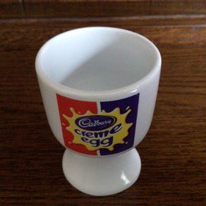 Vintage Retro Cadburys Creme Ceramic egg cup Easter