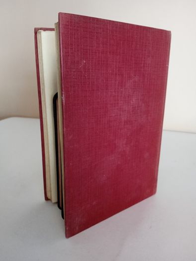 Democracy and its Rivals: An Introduction to Modern Political Theories by Christopher Lloyd (RB212)
