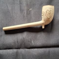 Beautiful Old Clay Pipe, Postage Available,