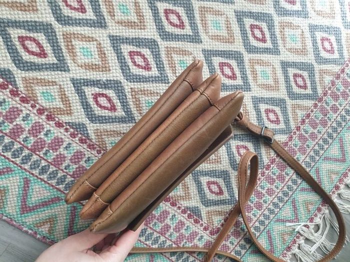 Markberg Leather Crossbody Bag