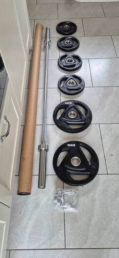brand new olympic tri grip weight lifting set A