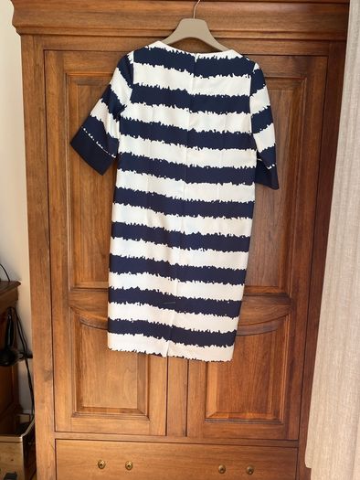 Ladies dress