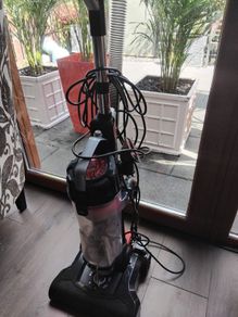 Curry Vacuum Cleaner