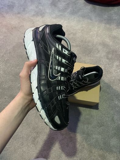 Black and white Nike p6000s