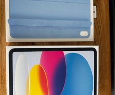 Brand New Apple iPad (A16) 128GB Wi-Fi and Smart Folio Case Blue