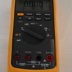Fluke 87V DMM with genuine Fluke leads
