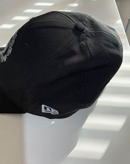 Manchester United New Era Black 9FORTY Crest Cap Excellent