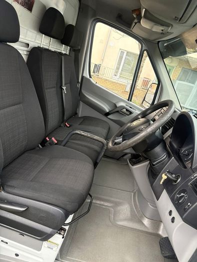 2015 Mercedes-benz Sprinter recovery truck