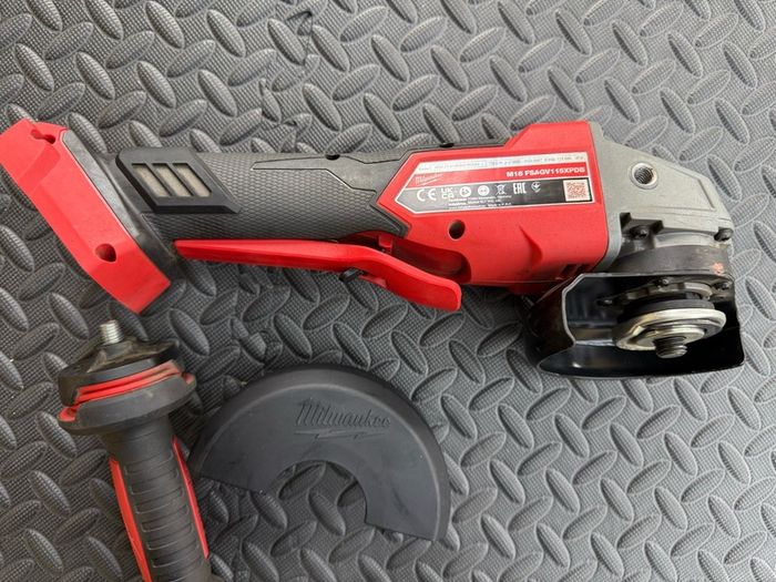 milwaukee fuel grinder