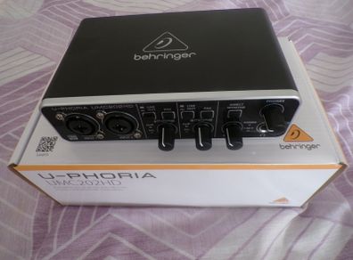Behringer U-Phoria UMC202HD USB Audio Interface
