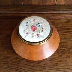 Vintage Wooden Circular Trinket / Jewlery Box w/floral embroidery top
