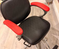 Hairdressing/Barber Chairs