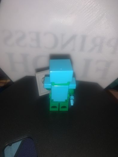 lego Minecraft knight