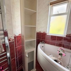 Slim bathroom cabinet unit