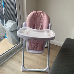 Girls highchair