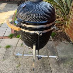Buschbeck Kamado XL 21 inch BBQ Grill with Accessories Pack