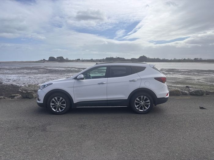 2017 Hyundai Santa Fe 7 Seater Awd Premium