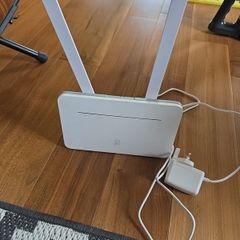 Three 4G modem