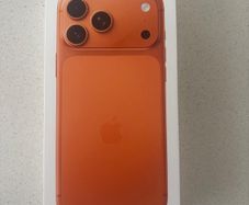 Apple iPhone 17 Pro Max 512GB Cosmic Orange and Case