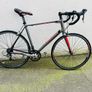 Giant defy road bike Image 10