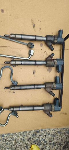 hyundai i30 2012-16 1.6crdi injectors