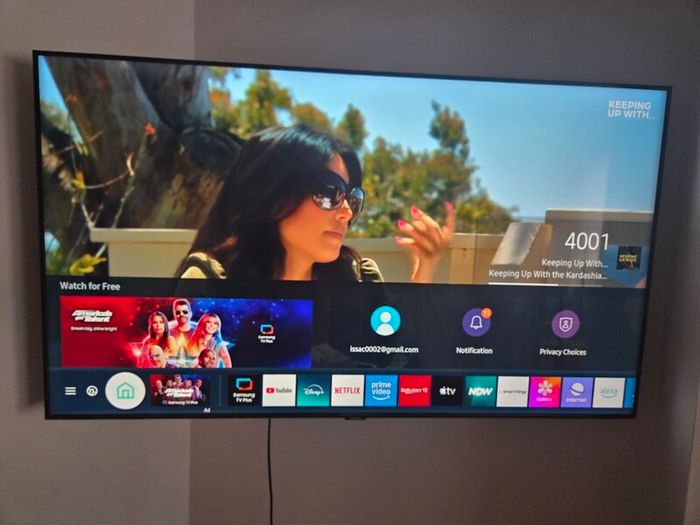 Samsung 55" Q60T QLED 4K HDR Smart TV, Great condition, comes with wall mount and original box