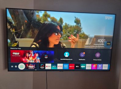 Samsung 55" Q60T QLED 4K HDR Smart TV, Great condition, comes with wall mount and original box
