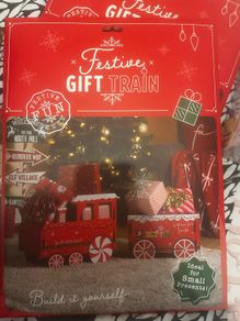 Christmas present train